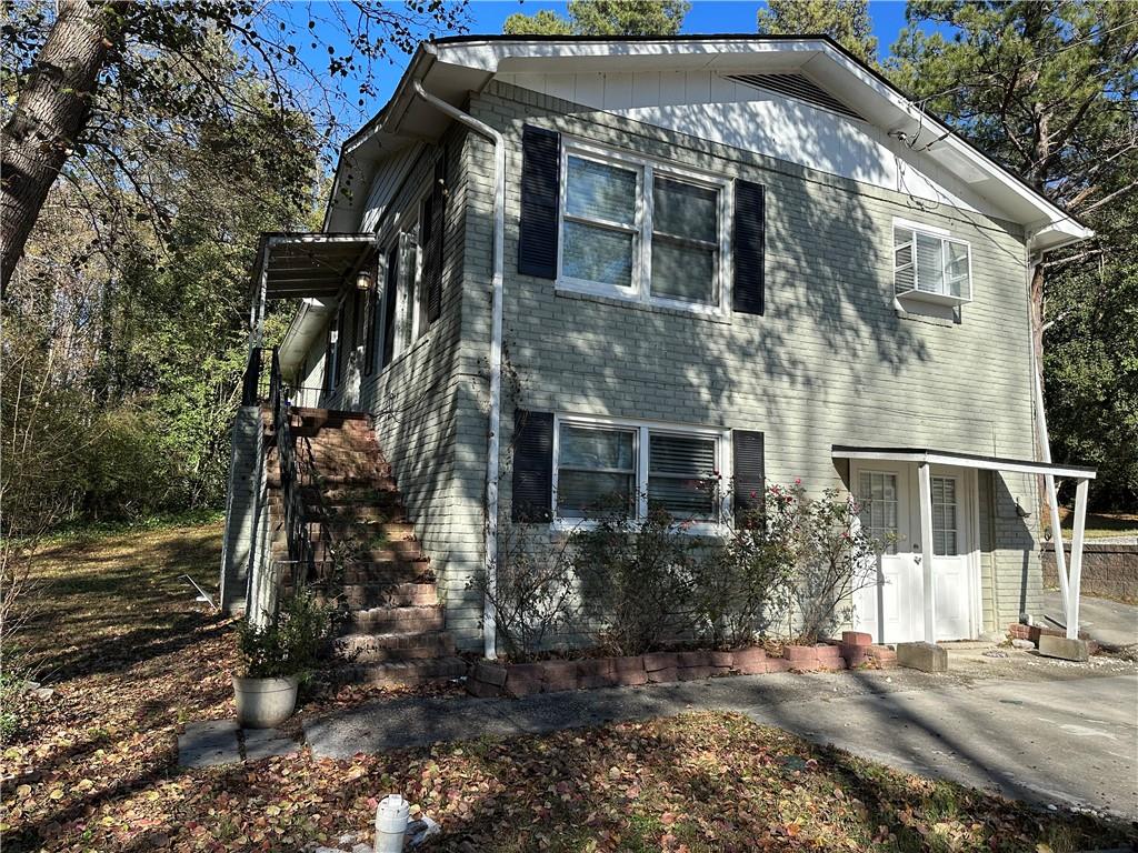 915 Lake Drive Property Photo 1