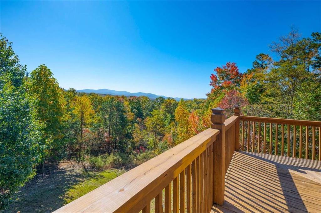 192 Oak Ridge Way Property Photo 7