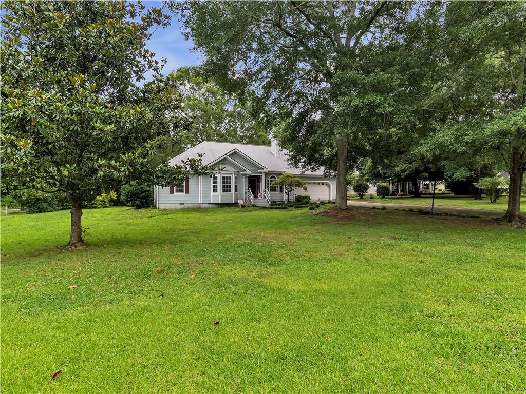 104 Blue Holly Drive Ne Property Photo 1