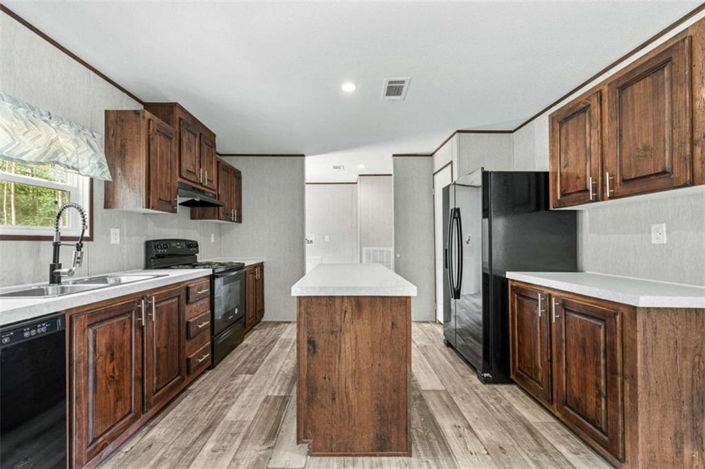 1617 Sweet City Road Property Photo 1