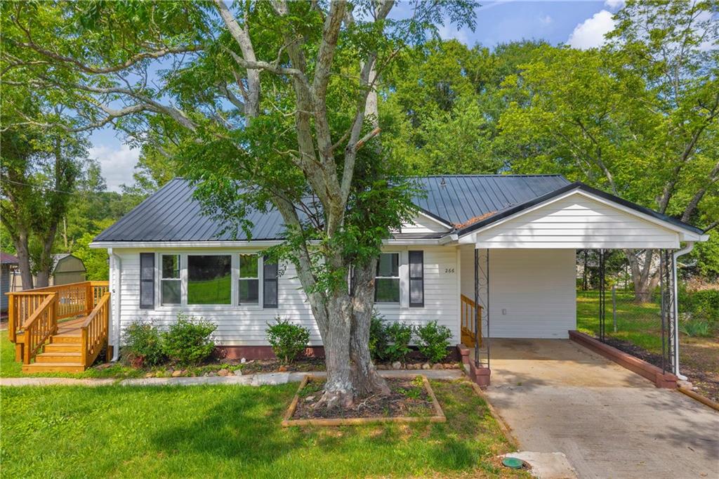 266 Randall Street Property Photo 1