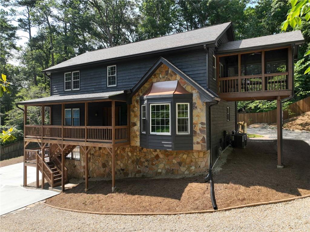 260 LAKEMONT Drive Property Photo 1