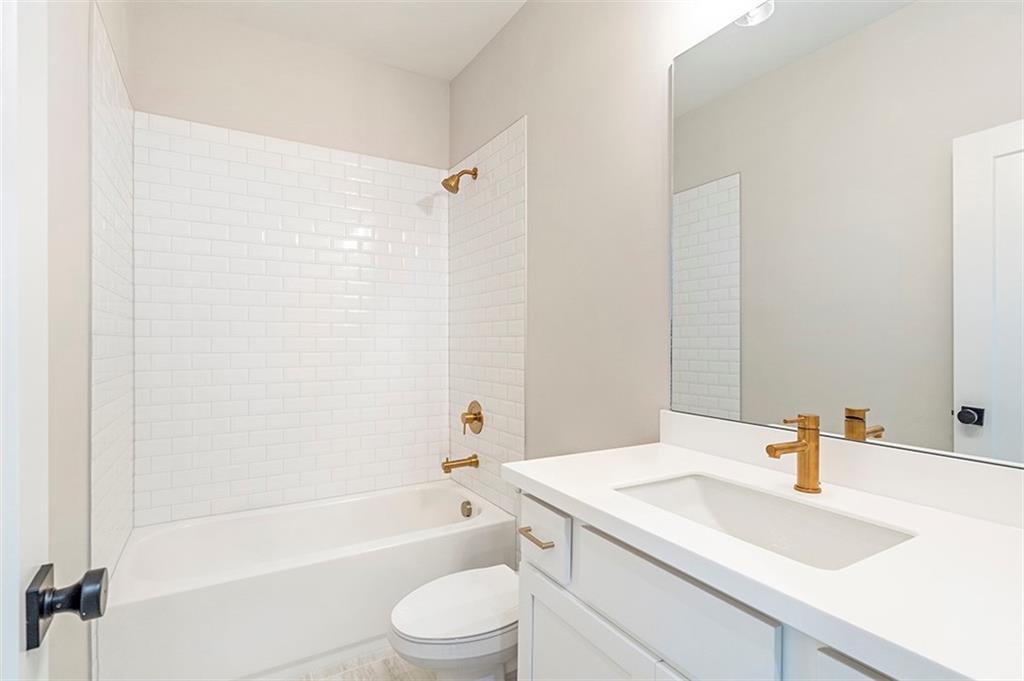 164 Palm Street Property Photo 31