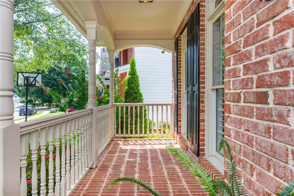 1645 Wynridge Path Property Photo 2