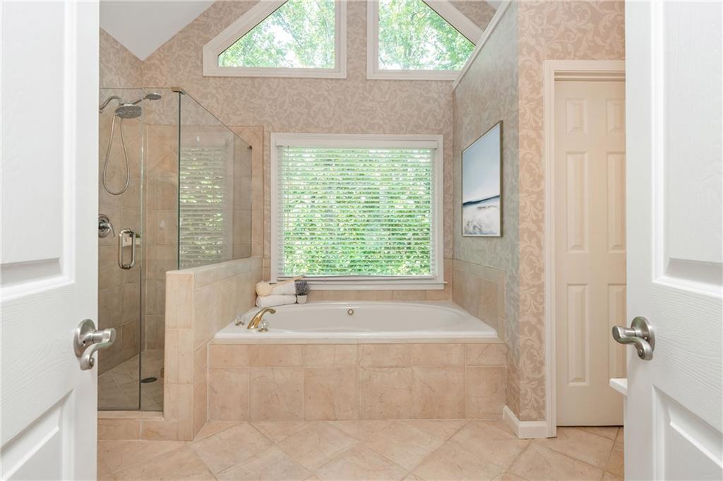 1645 Wynridge Path Property Photo 25