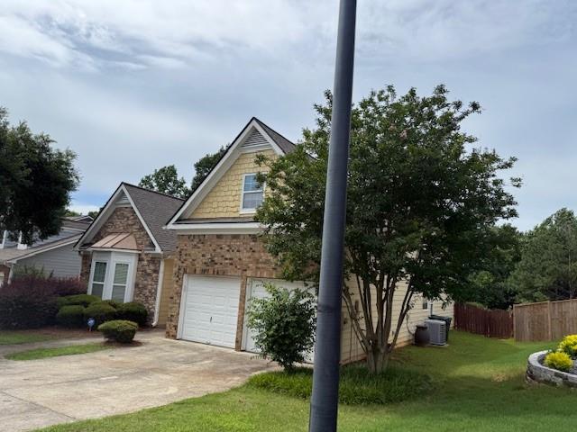 52 Longwood Crossing Property Photo 3