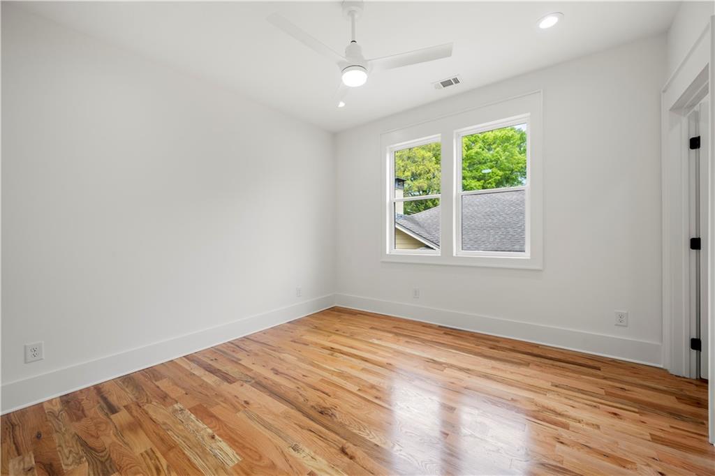 224 Cambridge Avenue Property Photo 22