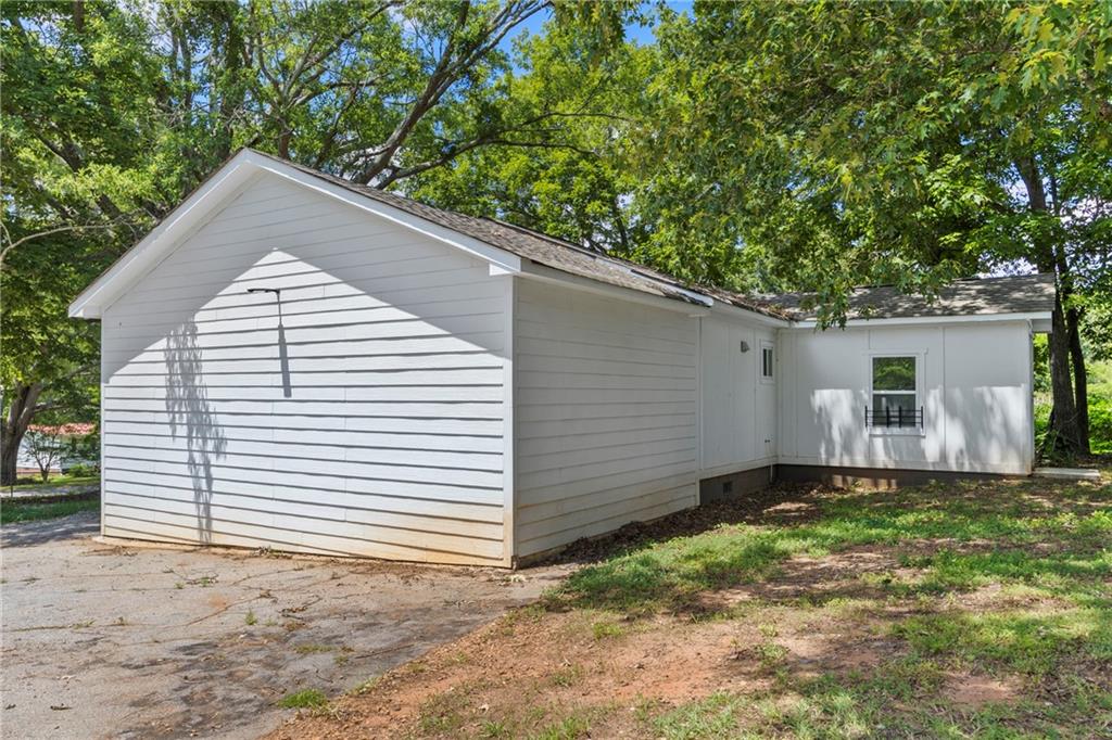 10 Caroline Drive Property Photo 22
