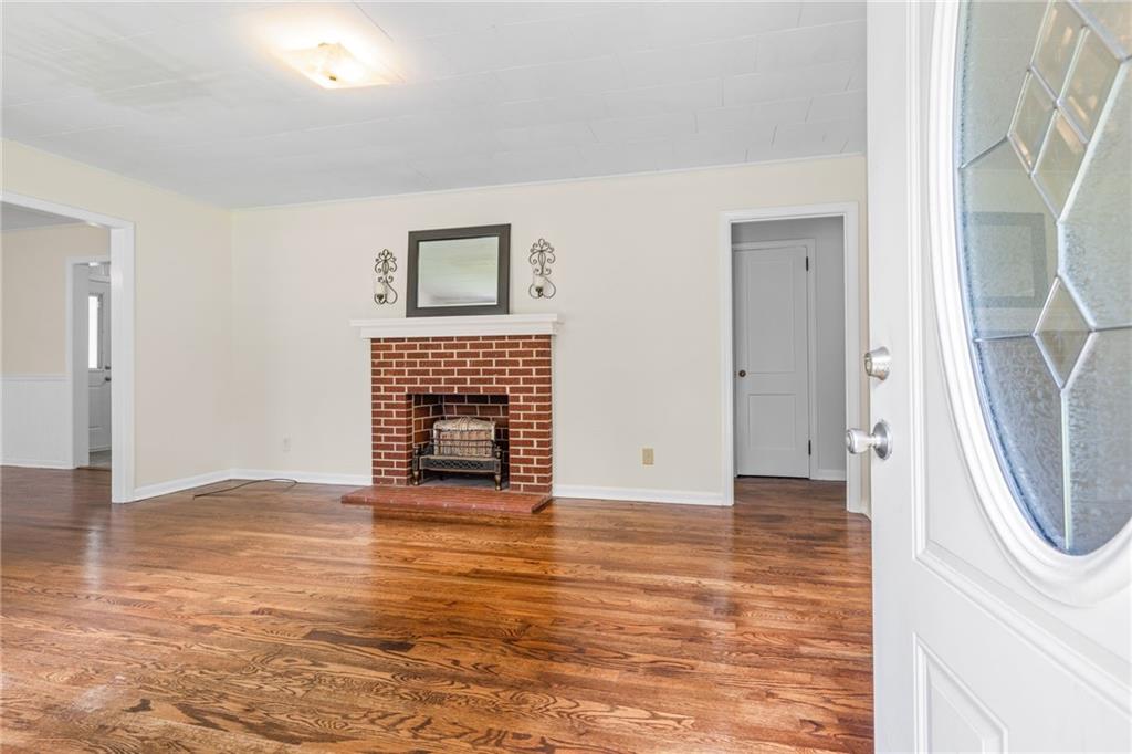322 Scott Street Property Photo 3