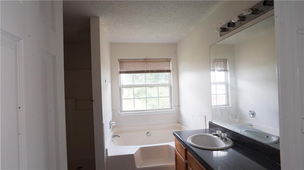 11854 Registry Boulevard Property Photo 17