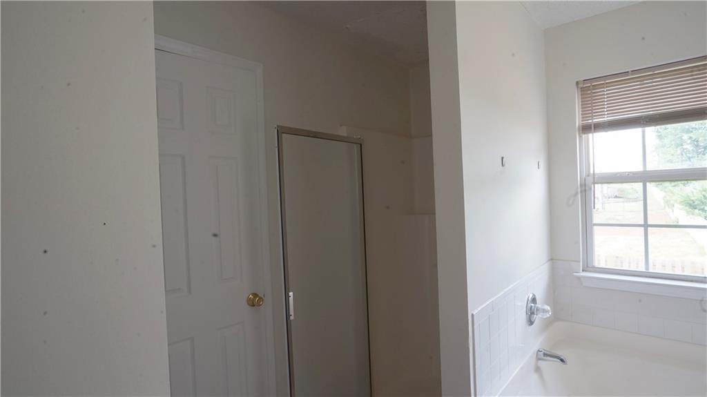 11854 Registry Boulevard Property Photo 18