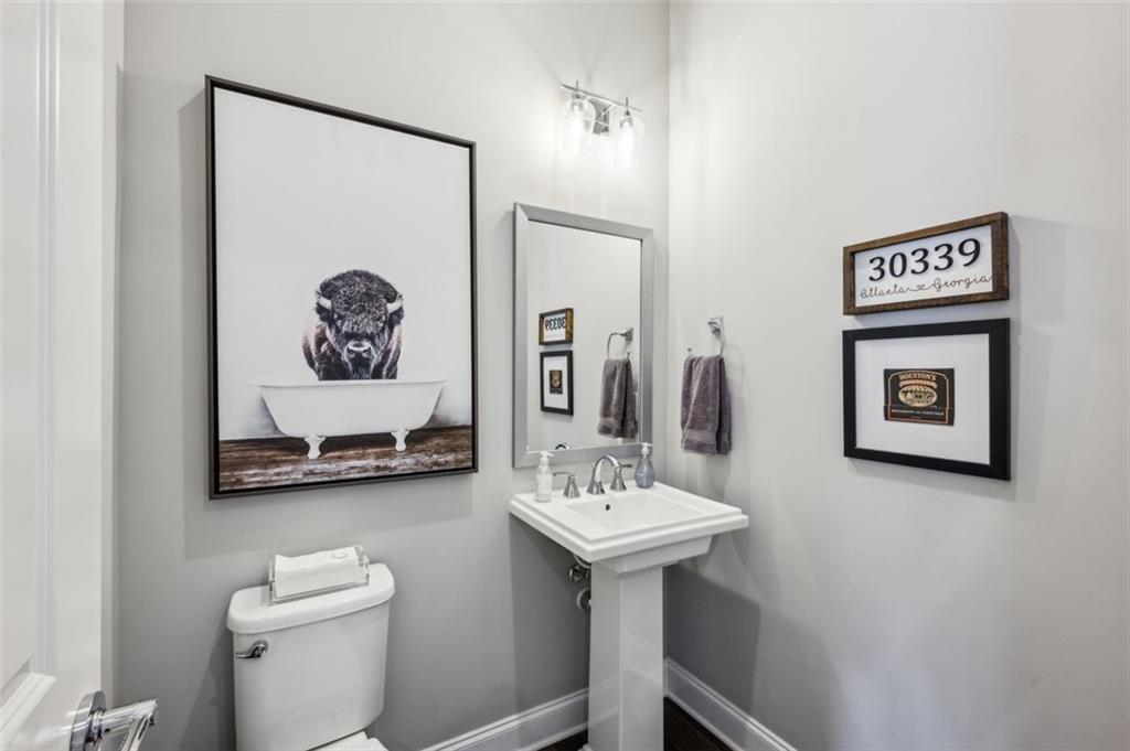 2447 Figaro Drive Property Photo 16