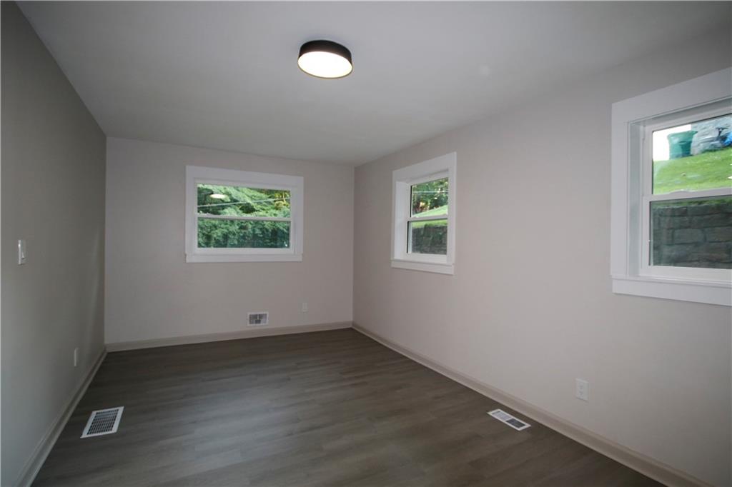 2926 Monterey Drive Property Photo 10