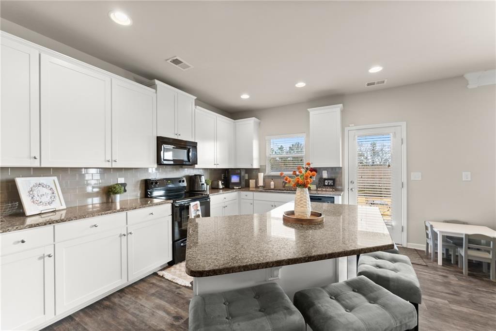 1109 Blind Brook Circle Property Photo 17