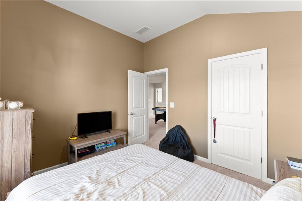 1109 Blind Brook Circle Property Photo 31