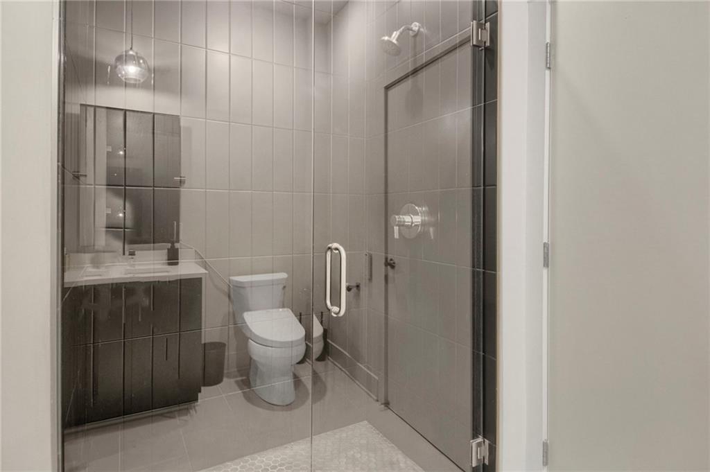 112 Rogers Street Ne Unit 305 Property Photo 17