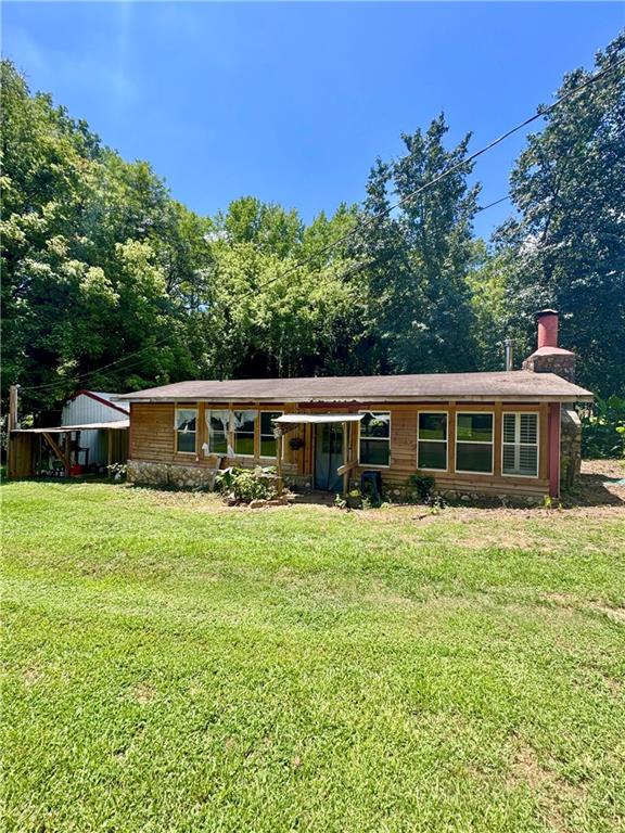 81 Hughes Dairy Road Se Property Photo 2