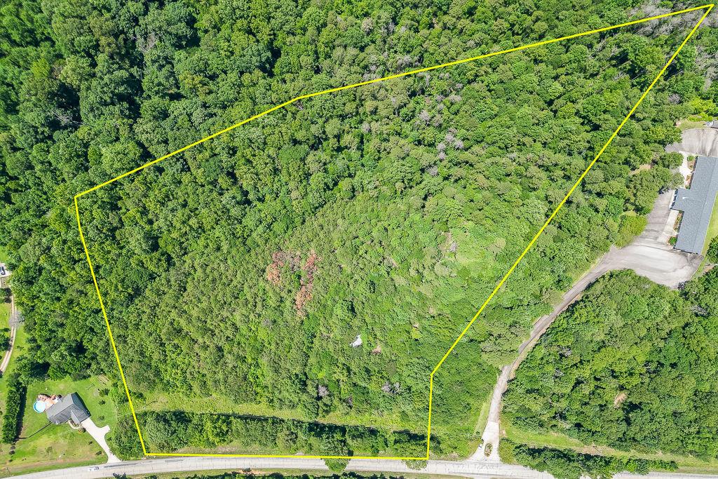 5821 Highway 320 Property Photo 3