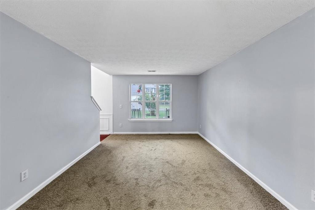 1532 Milford Place Sw Property Photo 7