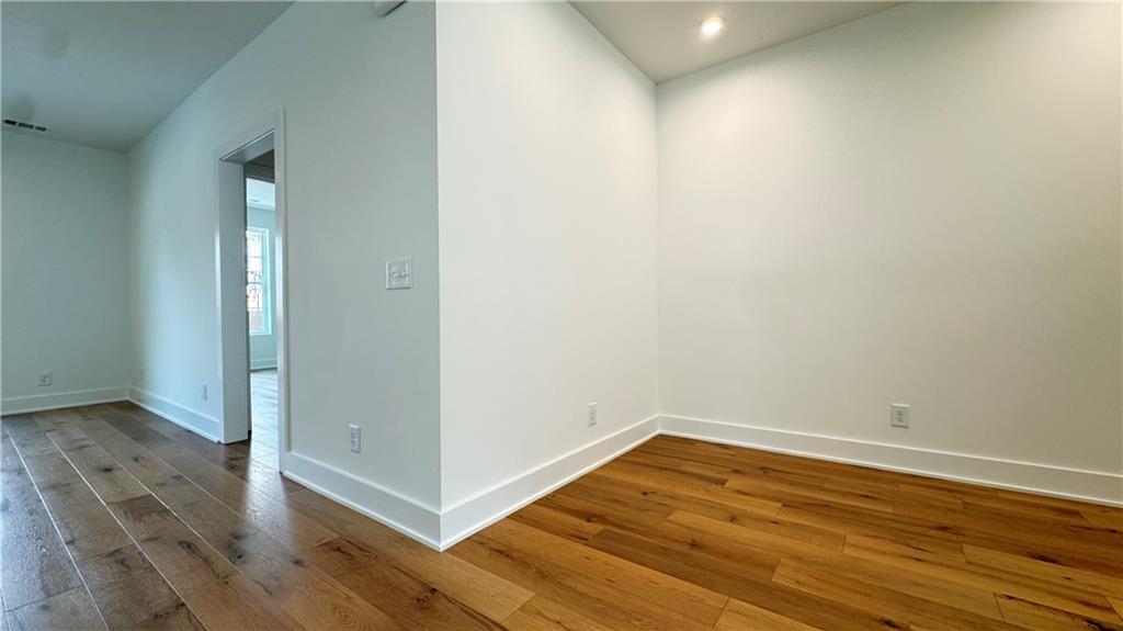 201 New Street Unit 1101 Property Photo 23