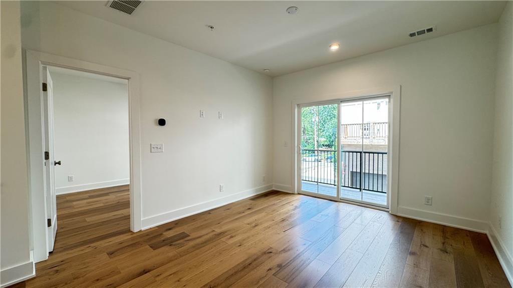 201 New Street Unit 1101 Property Photo 25