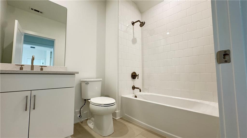 201 New Street Unit 1101 Property Photo 44