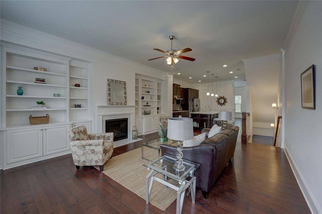421 Alderwood Street Property Photo 16