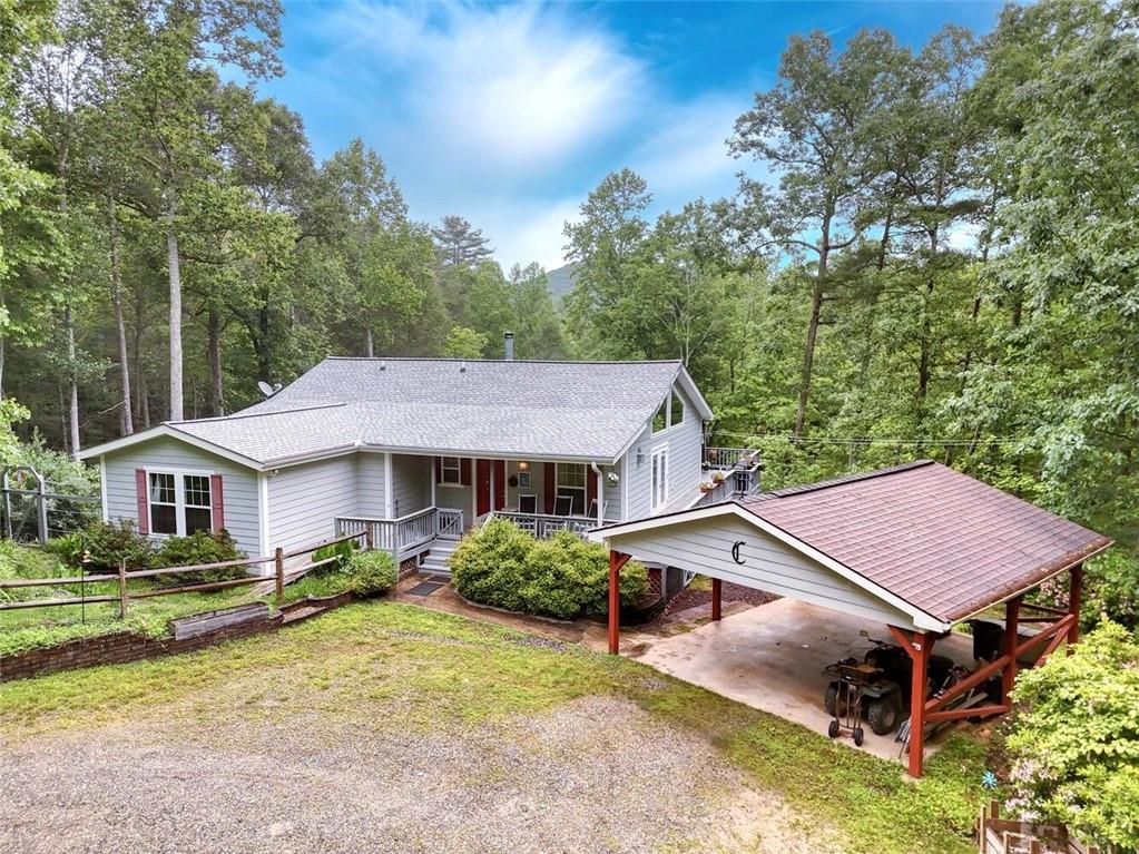 311 Lonesome Pine Tr Property Photo 1