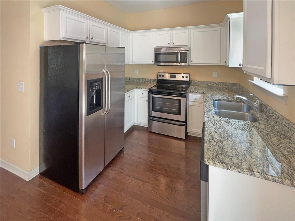 1734 Brookside Lay Circle Property Photo 13