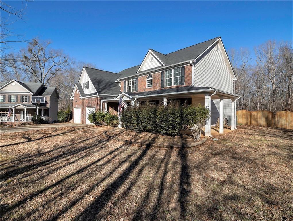 1301 Crosswind Place Property Photo 4