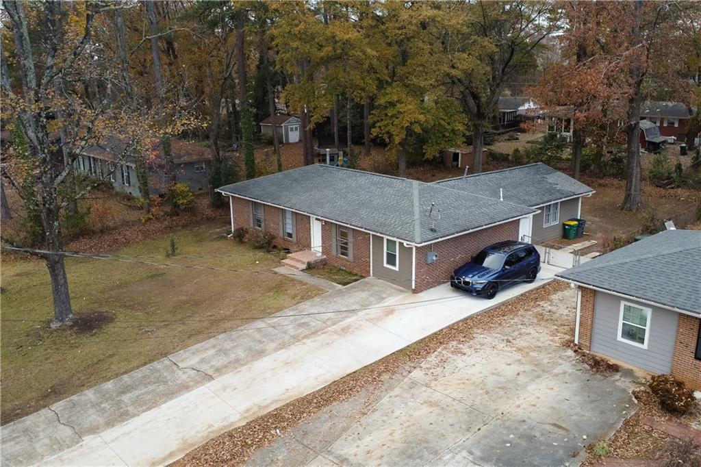 679 Winchester Lane Property Photo 1