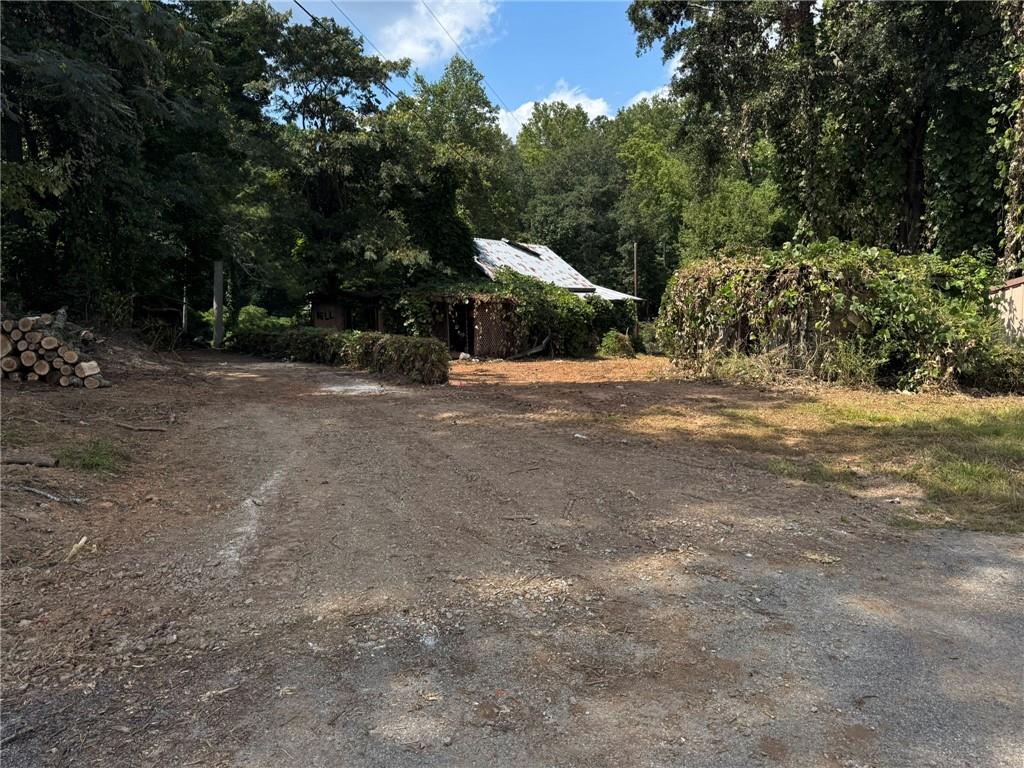 85 Maple Street N Property Photo 5