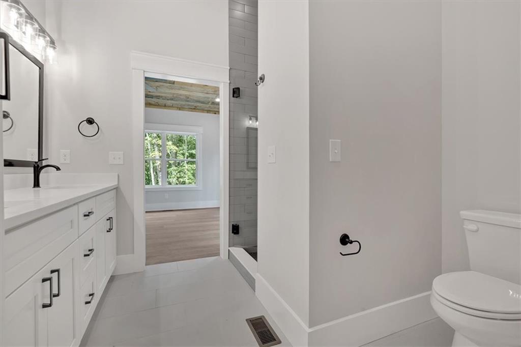 182 Stirratt Road Property Photo 11