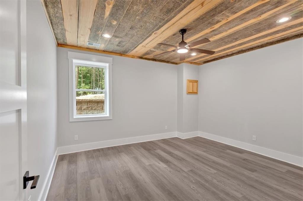 182 Stirratt Road Property Photo 40