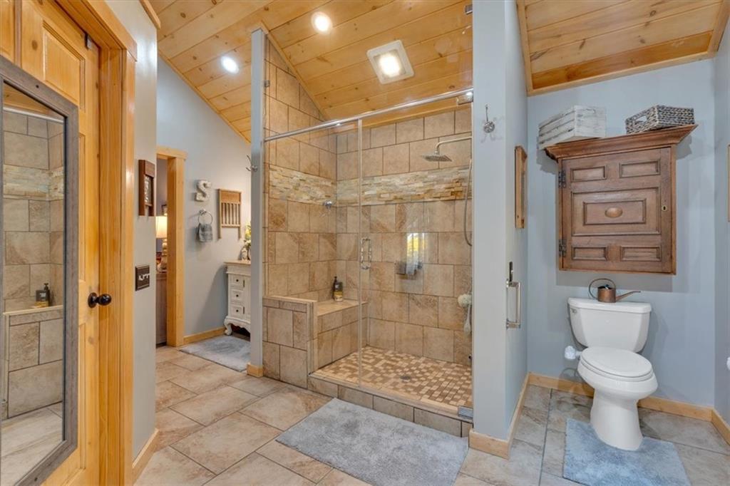 1528 Faith Court Property Photo 31