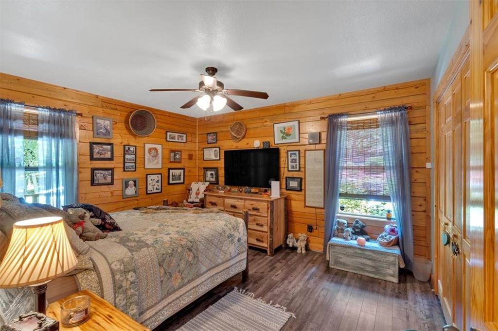 1528 Faith Court Property Photo 32
