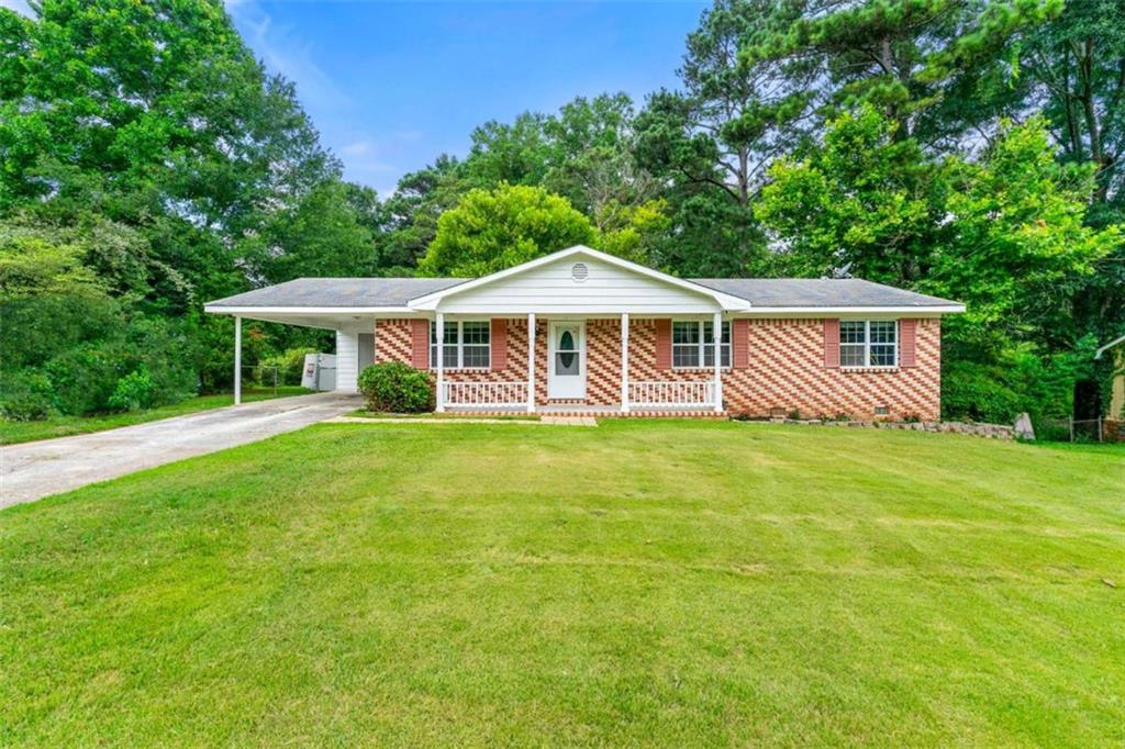 3027 Lakeridge Drive Property Photo 2