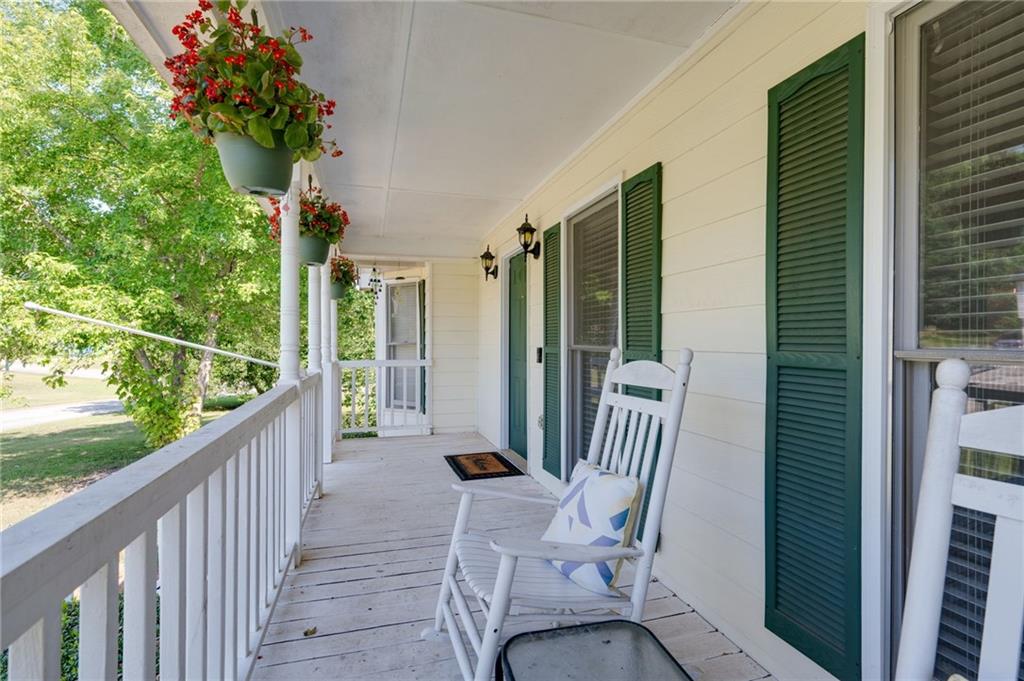 484 Legacy Park Drive Property Photo 4