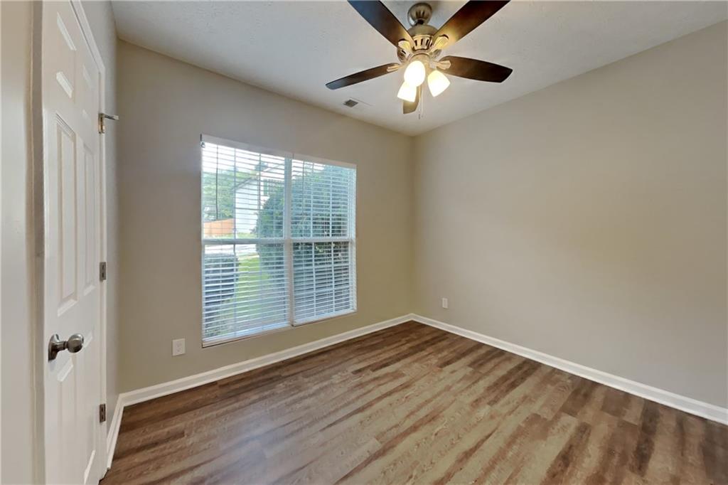 820 Tradd Court Property Photo 12