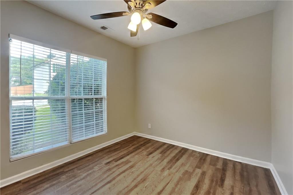 820 Tradd Court Property Photo 13