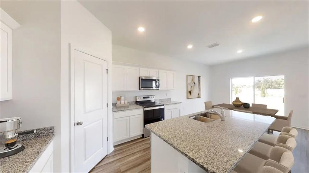 172 Hynes Street Property Photo 6