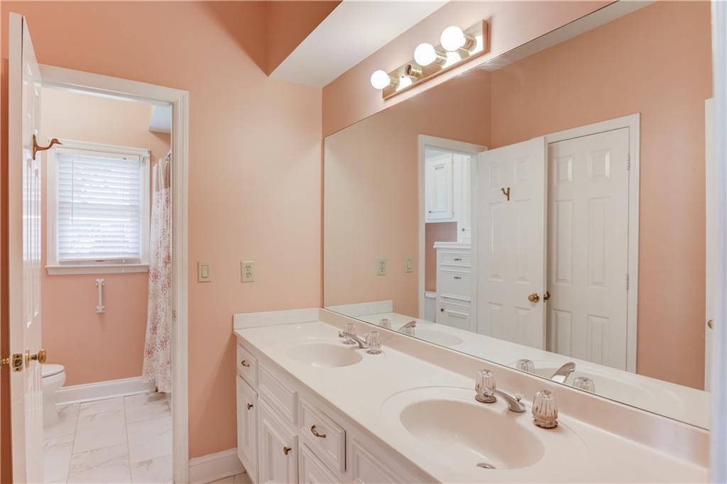 5270 Skidaway Drive Property Photo 20