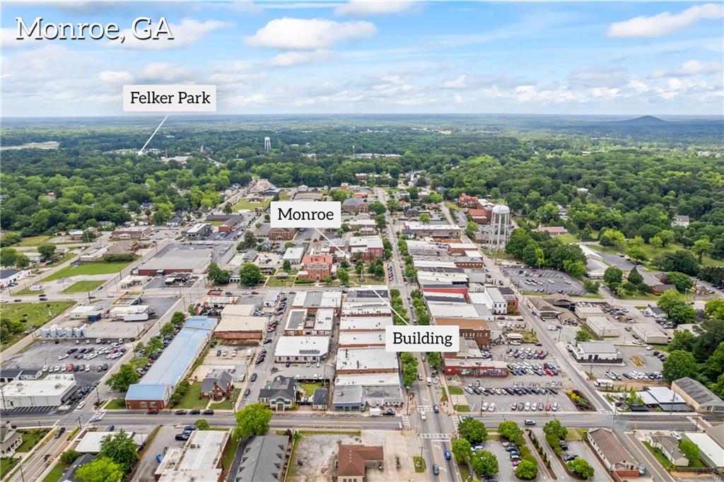100 N Broad Street Property Photo 7
