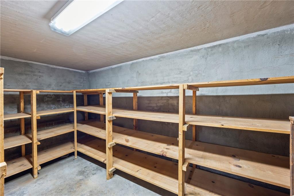 100 N Broad Street Property Photo 44