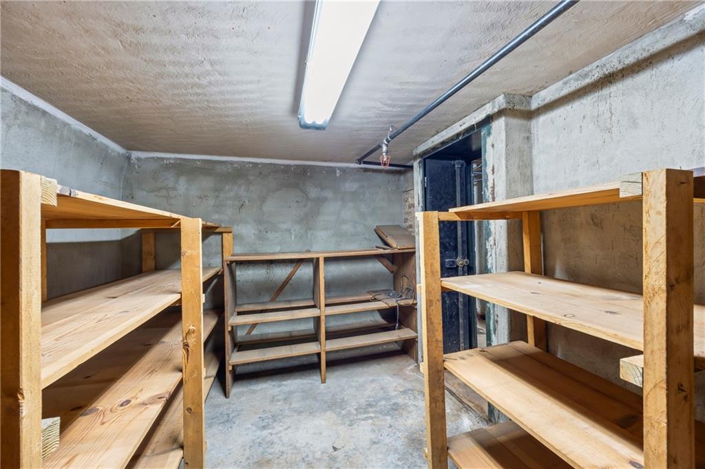 100 N Broad Street Property Photo 45