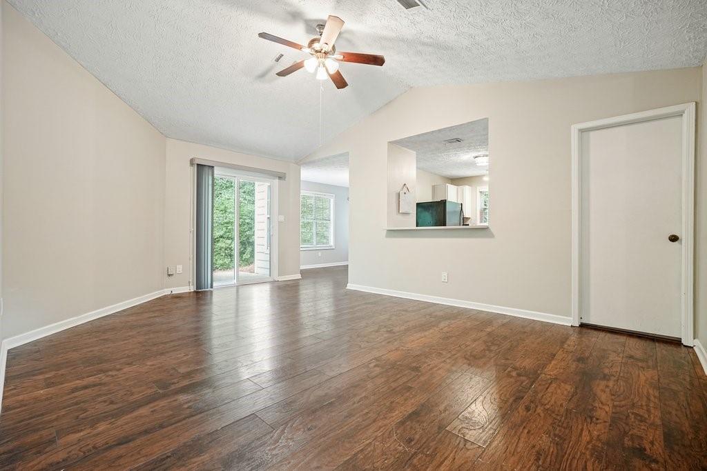 4940 Turtle Ridge Ne Property Photo 12