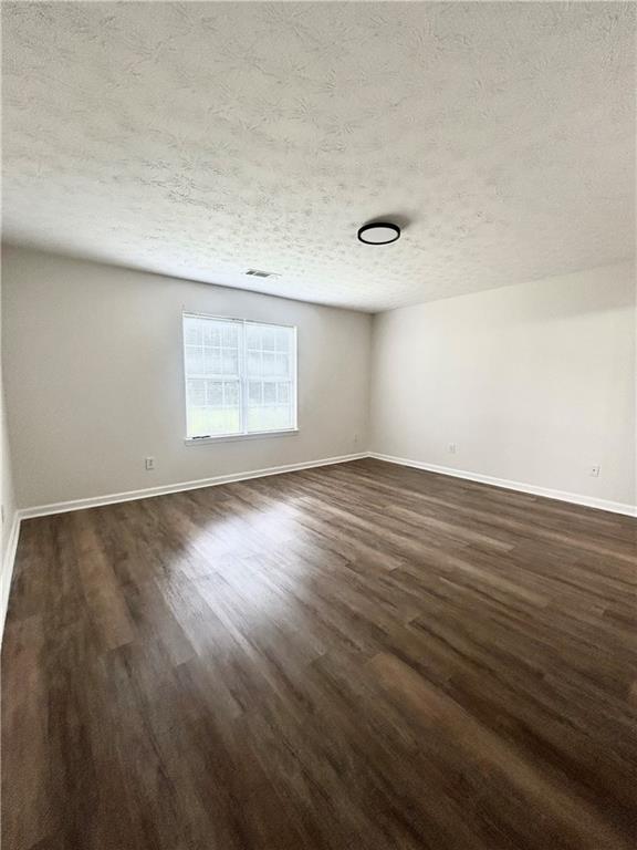 1137 Yellow River Drive Property Photo 11
