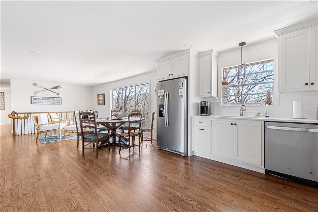 2251 Skyline Drive Property Photo 3