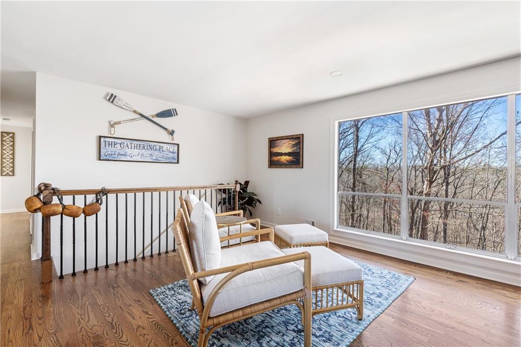 2251 Skyline Drive Property Photo 8