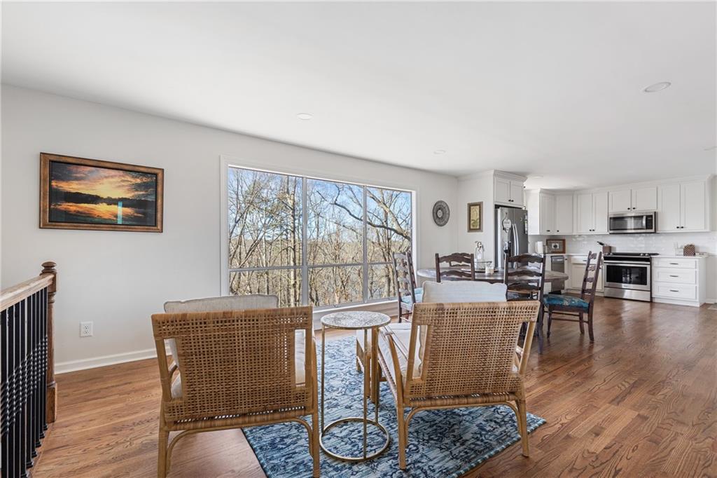 2251 Skyline Drive Property Photo 9